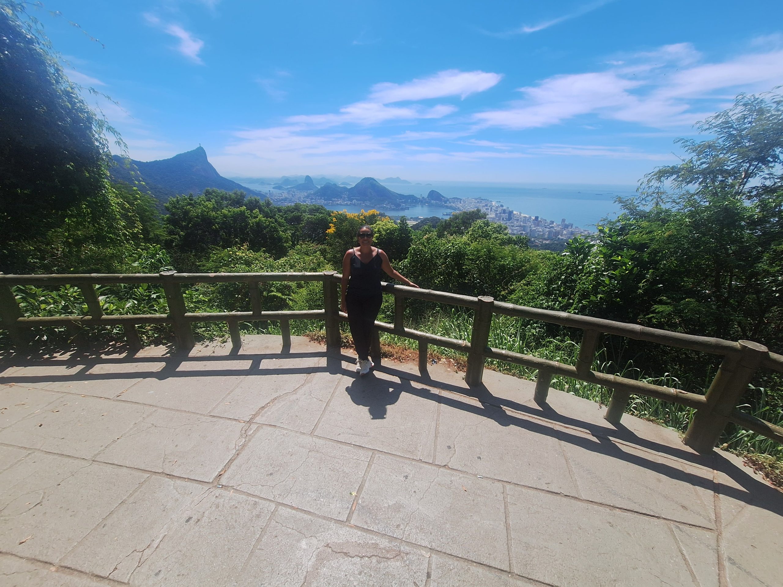 Explore o Melhor do Rio: Vista Chinesa, Floresta da Tijuca e Praias